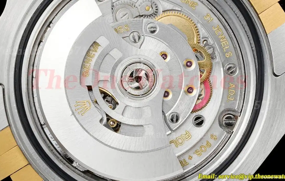 II APF SS YG Black GRNR VR3285 126713 Master GMT Brown 0416